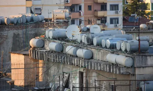 Tirana e fundit në rajon dhe Europë për furnizimin me ujë të pijshëm, vetëm 5 orë në ditë