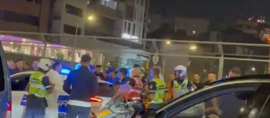 Tiranë/ Nuk iu bindën policisë rrugore, vihet në pranga një person në zonën e Astirit