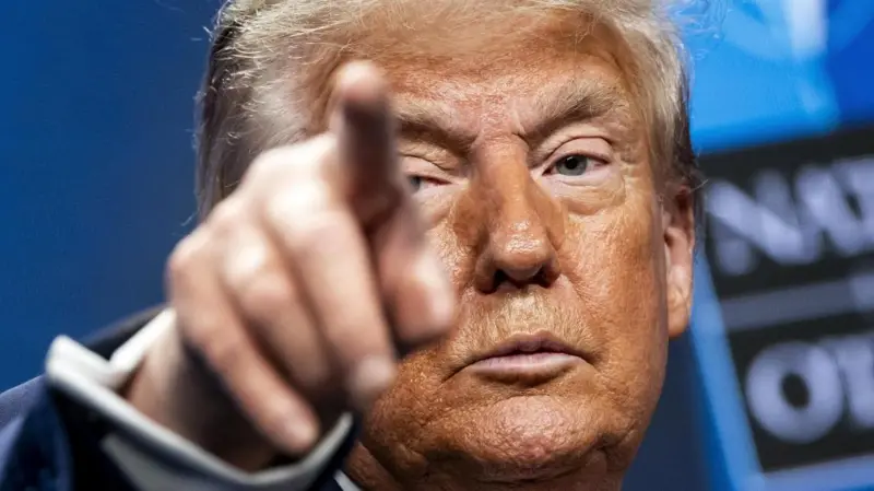 Trump reagon pas rrëzimit të dronëve rusë në Poloni: Ja ku jemi…