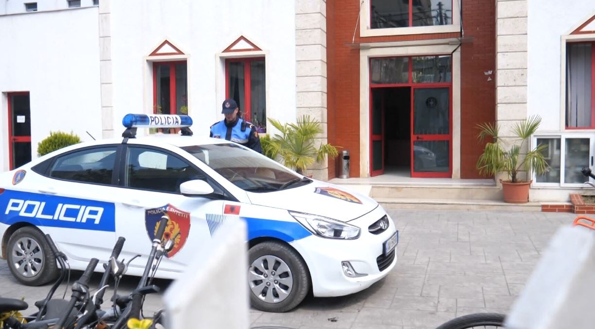 Turistë me “detyrim”/ Të huajt e arrestuar për drogë duhet të paraqiten disa herë në Shqipëri deri sa gjyqi të mbyllet