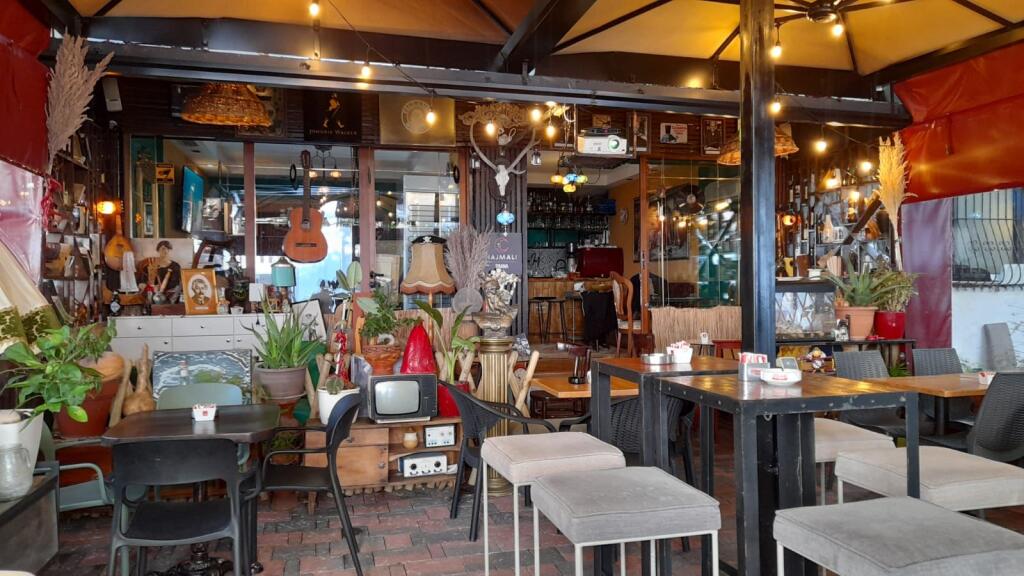 Turizmi po nxit sërish aktivitetin e preferuar të shqiptarëve, mbi 2 mijë bar-kafe u hapën në 2024