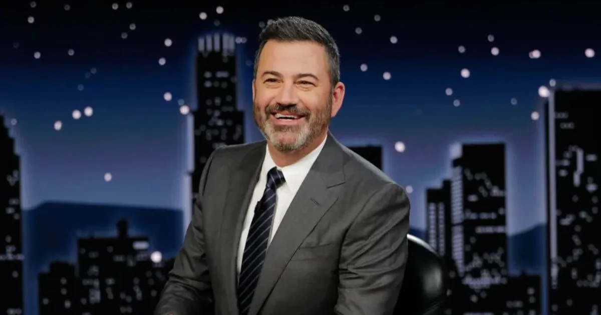 U tall me reagimet për vrasjen e Kirk, pushohet nga puna prezantuesi Jimmy Kimmel
