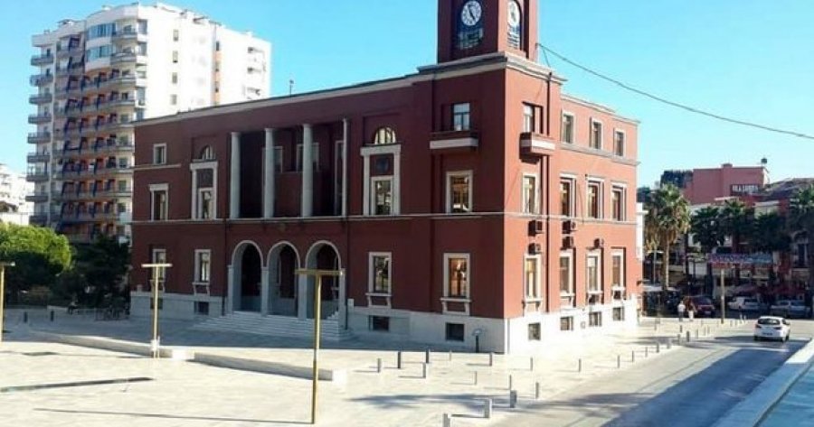 Urdhri i Ramës/ Ikin me ‘dëshirë’ kryetaret e njësive administrative Durrës, zëvendësohen 4 prej tyre