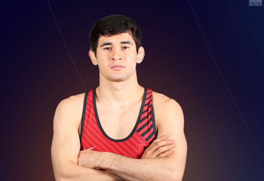 Valiev fantastik në Botërorin e Mundjes, shkon në 8 më të mirët