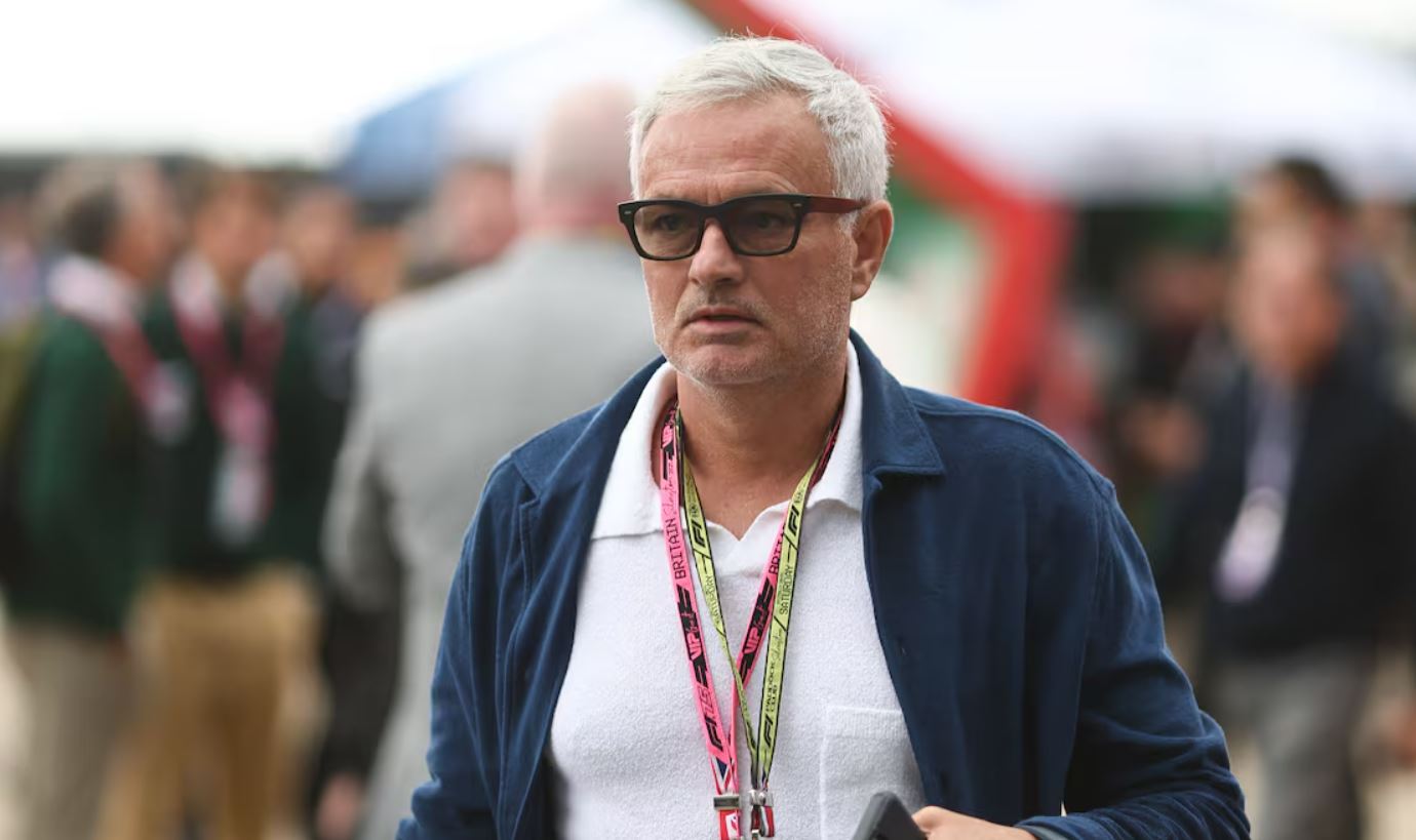 Vazhdon lufta mes Murinjos dhe Fenerbahçes, presidenti i klubit turk: Me të u përkeqësuan të gjithë lojtarët