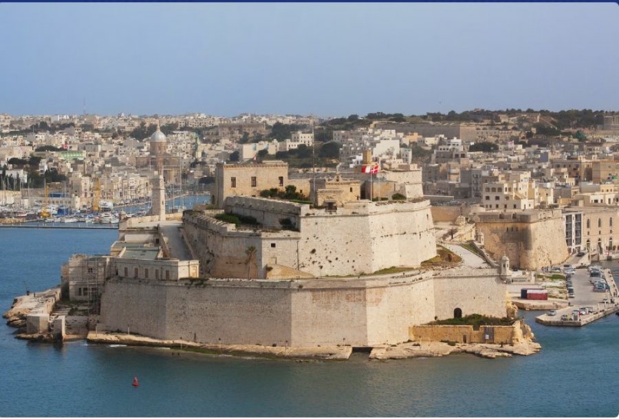 Vendi më i çuditshëm në zemër të Evropës, vetëm tre persona në botë kanë pasaportën e tij