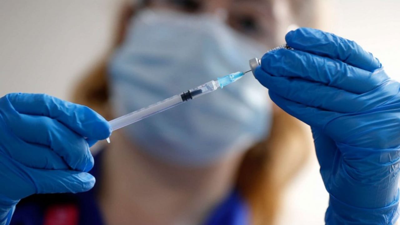 “Vendimi le të jetë personal”, Florida do heqë vaksinimin e detyruar?