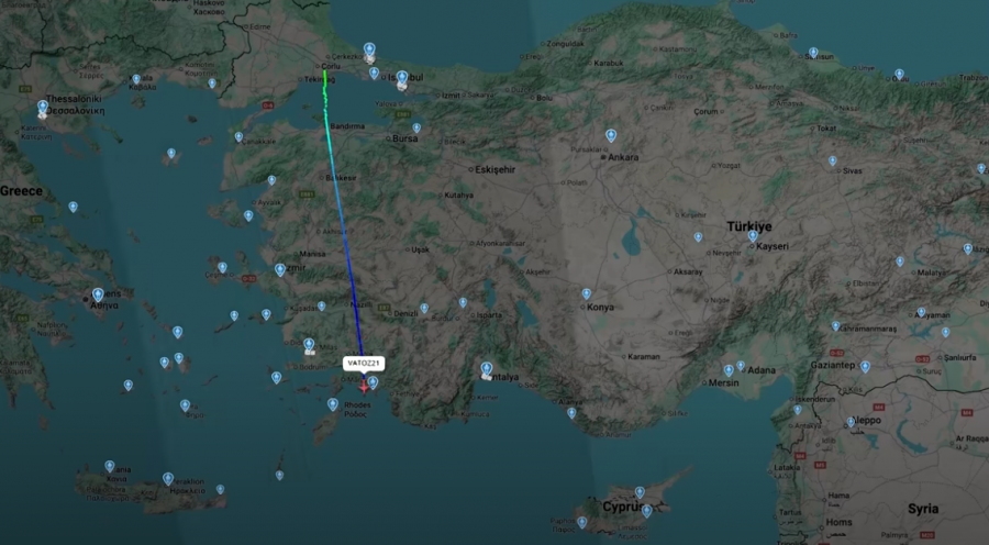 VIDEO/ Dronët nga Turqia rrethojnë flotën me ndihma për Gazën, ndërsa anijet lundrojnë në lindje