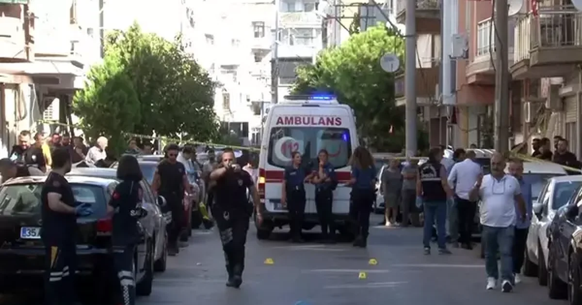 VIDEO/ Sulm në komisariatin e Izmirit, dy oficerë humbasin jetën, arrestohet autori