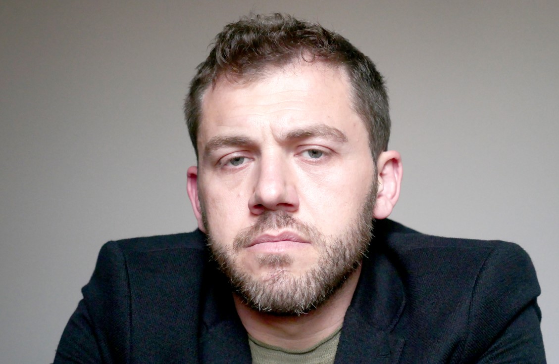 Vladimir Doda: “Modus Operandi”  jo një komedi salloni, por një shfaqje për njerëzit