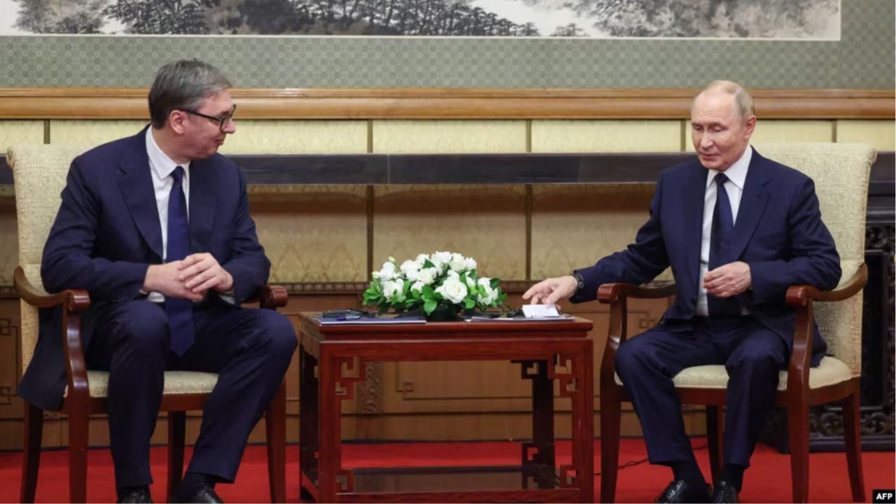 Vuçiç takohet me Putinin, në fokus bashkëpunimi në fushën e energjisë dhe furnizimin me gaz rus