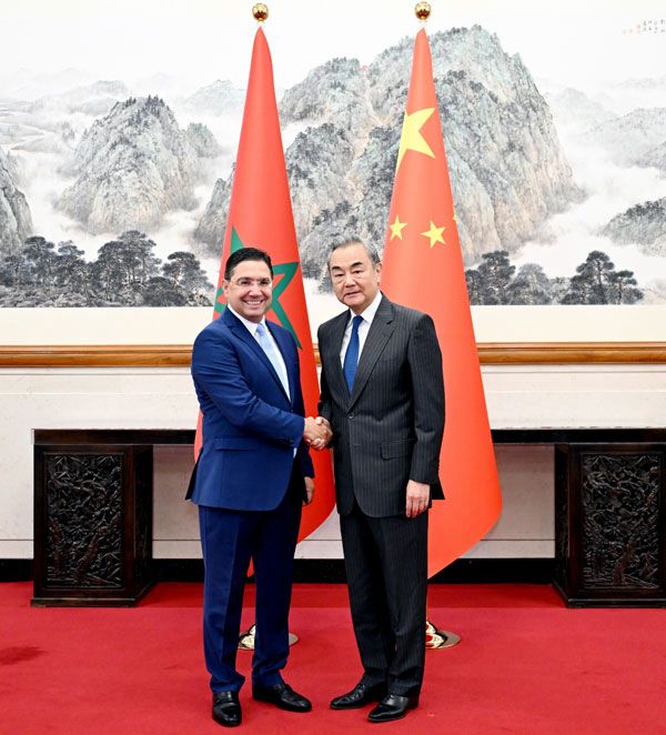 Wang :Parimi “palestinezët qeverisin Palestinën” duhet të zbatohet