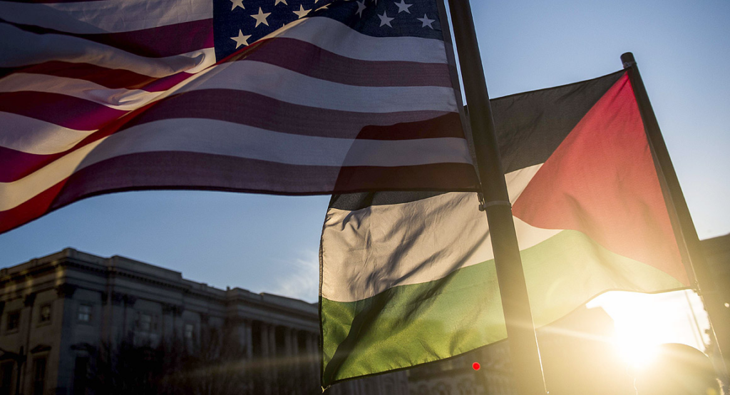 Washingtoni sulmon aleatët: Njohja e Palestinës, shfaqje politike