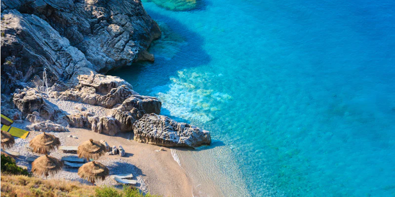 “Wom Travel”: Deti i Shqipërisë, guida 2025 nga veriu në jug