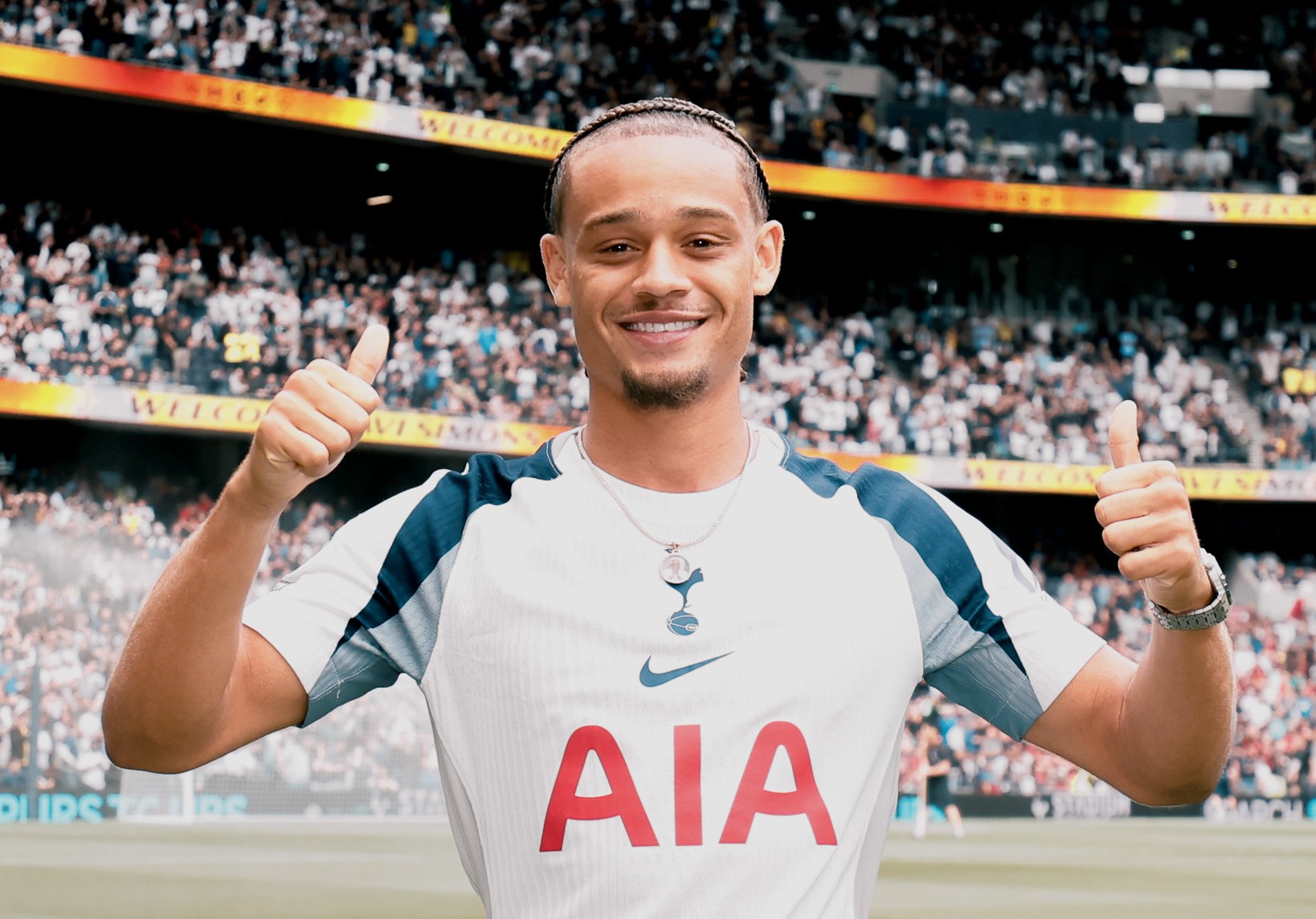 Xavi Simons: Tottenham është vendi i duhur për mua, Premier është magjike