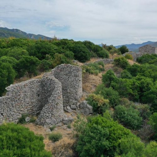 Zbulime të reja arkeologjike në qytetin mesjetar të Sardës