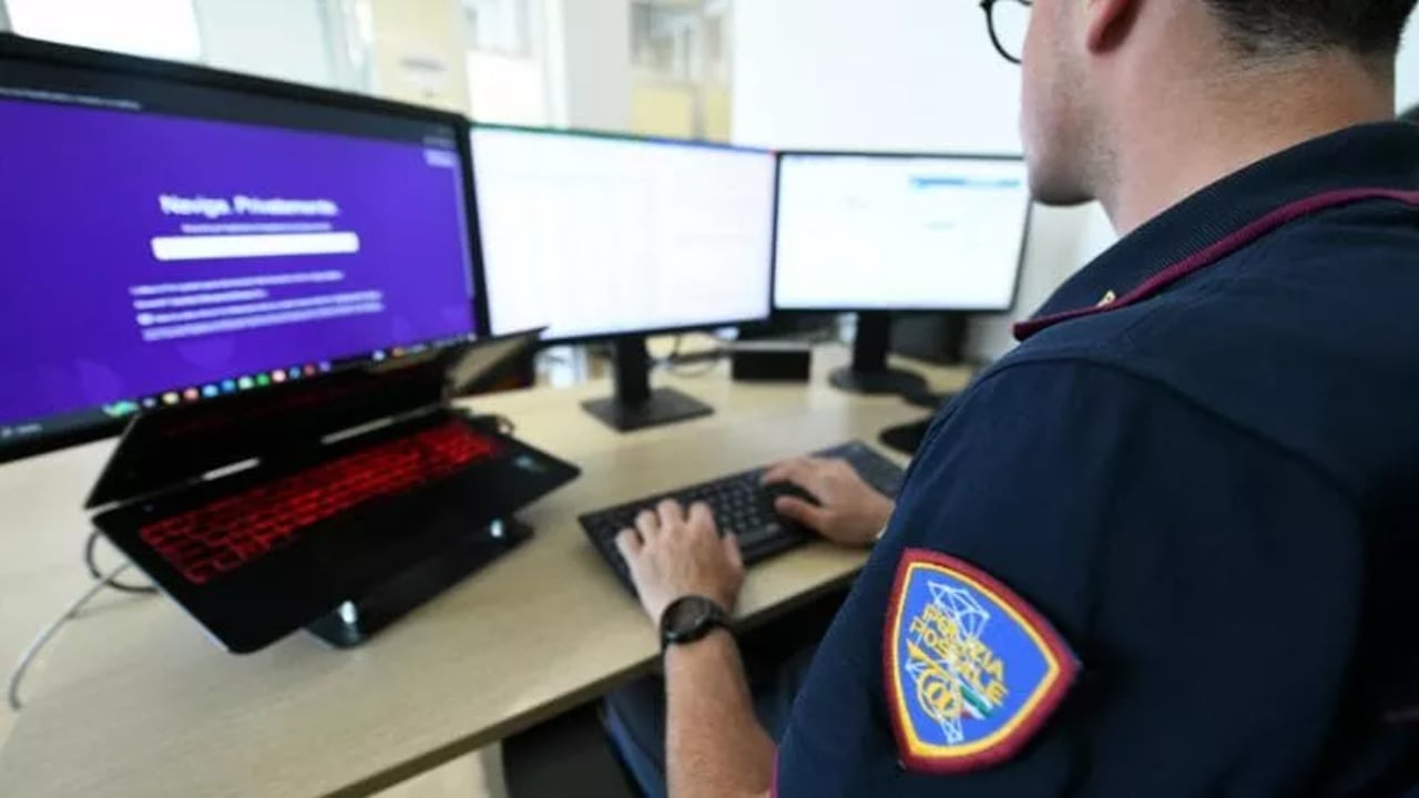 Zbulohet administratori i forumit seksist në Itali! Një biznesmen akuzohet për zhvatje dhe publikim fotosh të politikaneve, përfshirë Melonin