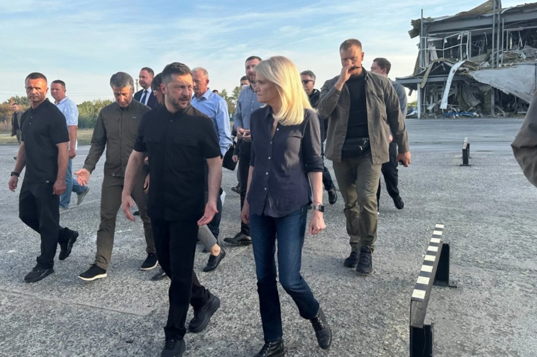 Zelensky e quan Putinin terrorist dhe refuzon propozimin për takim në Moskë: Nëse do, le të vijë në Kiev