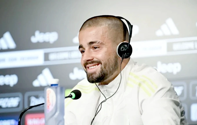 Zhegrova te Juventusi: Përfaqësoj të gjithë shqiptarët, më dha bekime edhe kryeministri Rama