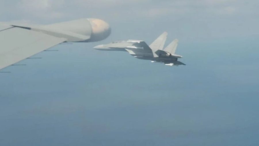 60 metra nga konflikti botëror, avioni kinez provokon atë të NATO-s