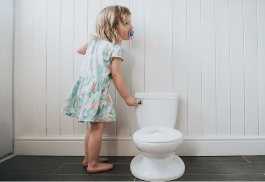 7 shenja që tregojnë se fëmija juaj është gati për të mësuar të shkojë në tualet