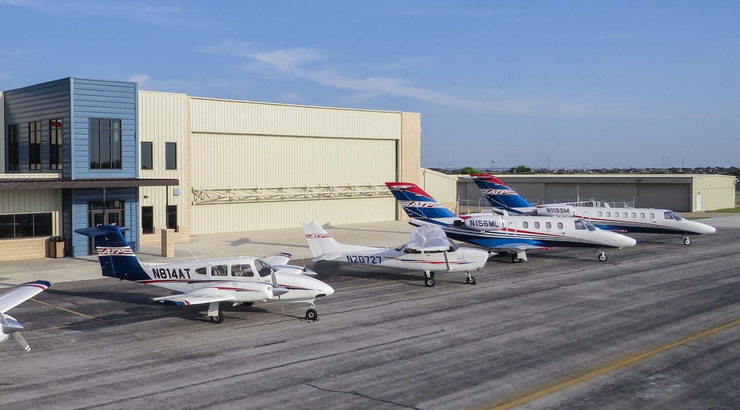 8-mujori, buxheti dha 9,2 mln euro për ringritjen e shkollës së aviacionit në Vlorë