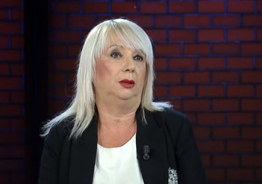 Adriana Kalaja, akuza të forta ndaj komisioneres Pranvera Strakosha: A di gjë ku është yt bir…