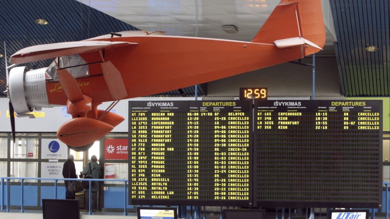 Aeroportet e Vilniusit dhe Kaunasit në Lituani u mbyllën për shkak të balonave nga Bjellorusia