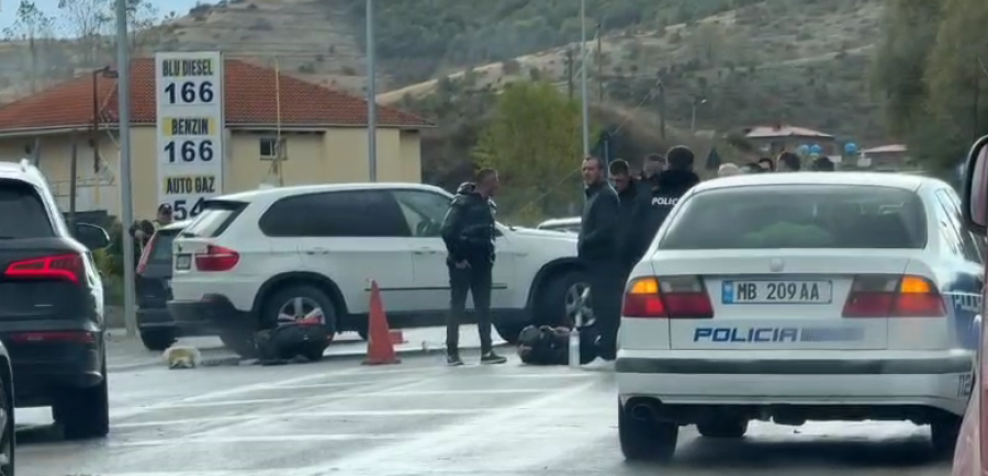 Aksident i rëndë në Çërravë të Pogradecit, plagoset një çift turistësh të huaj