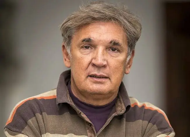 Ambasadori Kramariç: Kim Mehmeti – midis letërsisë, identitetit dhe politikës