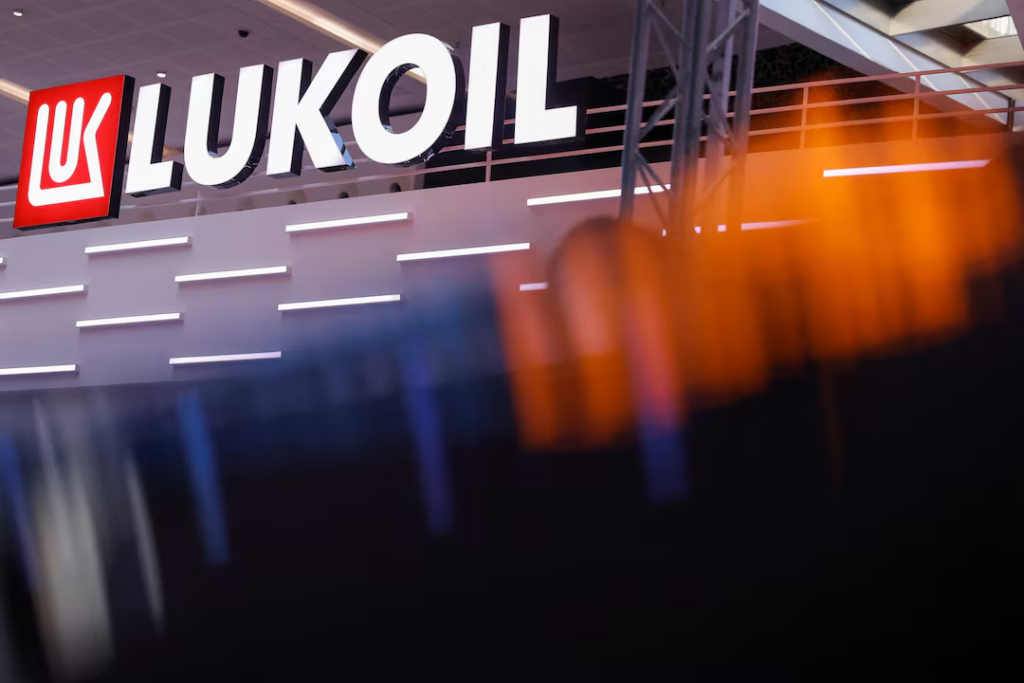 Analizë/ “Rrufe” mbi naftën ruse, Rosneft-Lukoil dhe kompanitë aleate në kaos