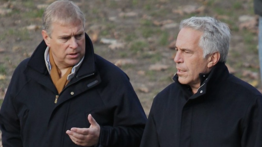 Andrew-t i hiqet titulli Princ: Vëllai i turpëruar i Mbretit do të jetë Z. Mountbatten Windsor, i revokohet qëndrimi në Royal Lodge