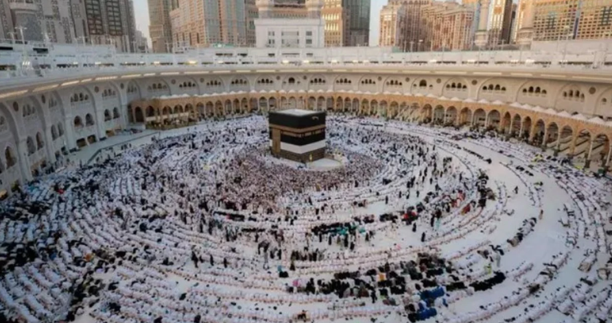 Arabia Saudite ka prezantuar ndryshime të reja në rregulloret e vizave të Umrës