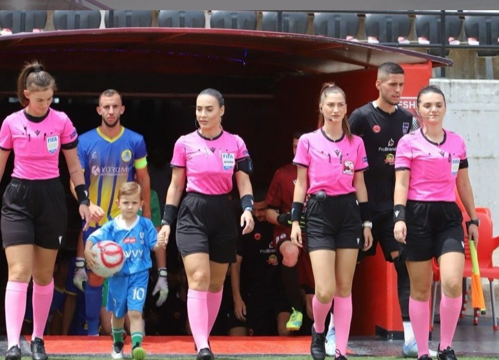Arbitret shqiptare me në krye Emanuela Rusta do mbajnë drejtësinë në ndeshjen e raundit të dytë të UEFA Women’s Europa Cup