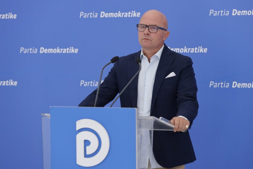 ‘Arritjet’ e Ramës, mbushja e Evropës me kokainë”/ Vizita e Von der Leyen, reagon Strazimiri: “Keqkuptimi” në komunikim