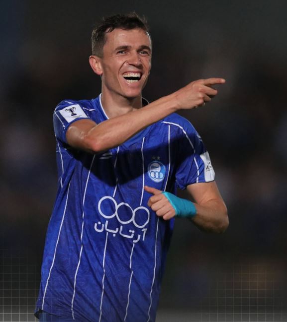 Asani shkëlqen në Champions, zgjidhet në formacionin më të mirë