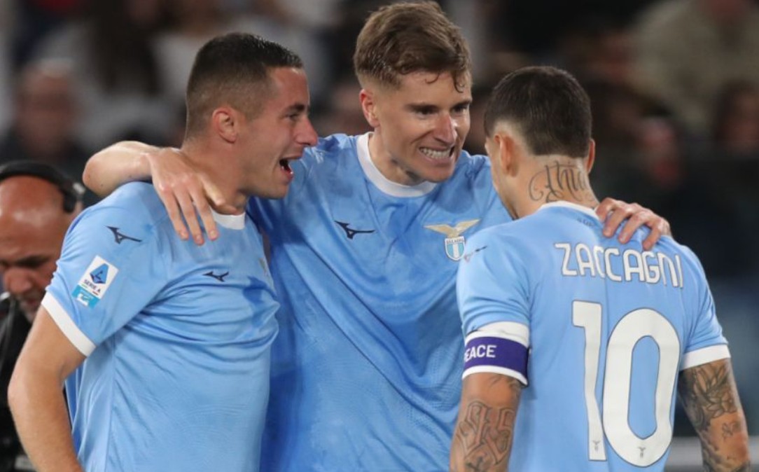 “Asist” i Jonathn David, Lazio e mbyll në avantazh pjesën e parë ndaj Juventusit (video)