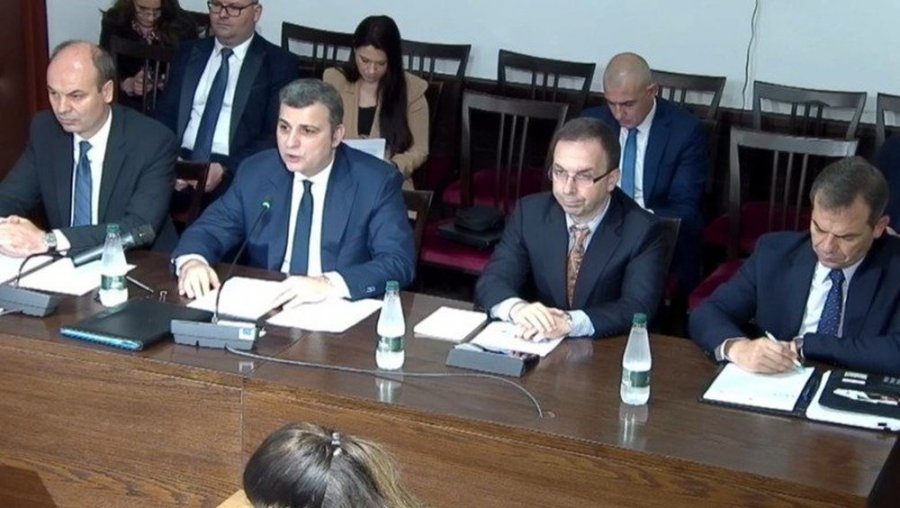 Banka e Shqipërisë kufizoi kredinë e ndërtimit nga frika e fluskës