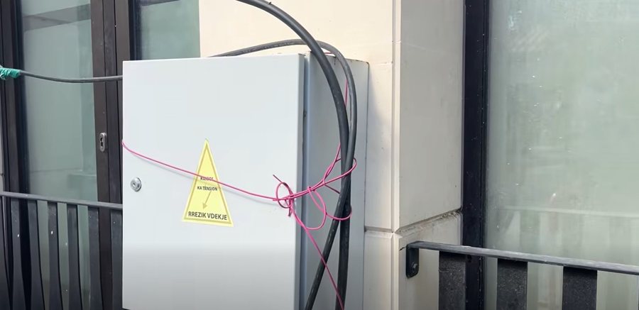 “Bashkia nuk është në shërbim të qytetarëve”, Haçkaj nis fushatën: Këta janë vrasës!