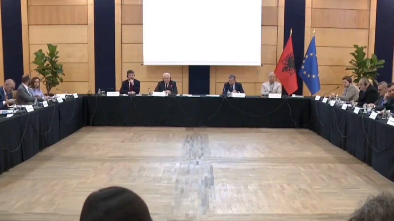 BE certifikon Vettingun dhe SPAK/ Deklarata në Tiranë, vlerësim për negociatat, politikën e jashtme. Ka edhe detyra