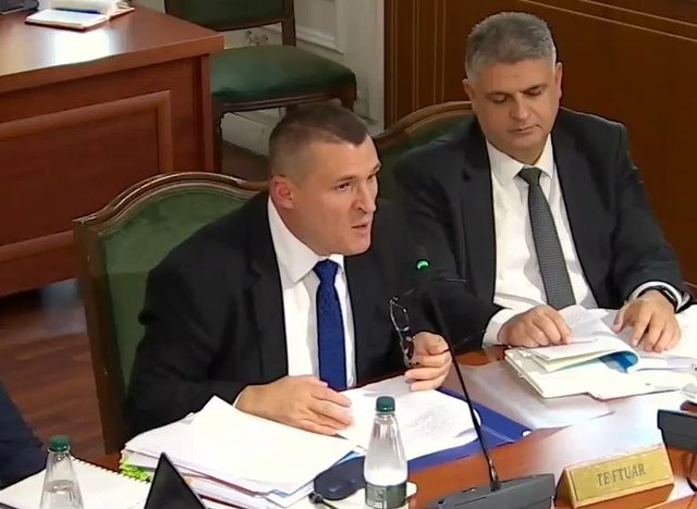 Berisha dhe Meta u trajtuan me njëanshmëri nga SPAK? Ja si përgjigjet Altin Dumani