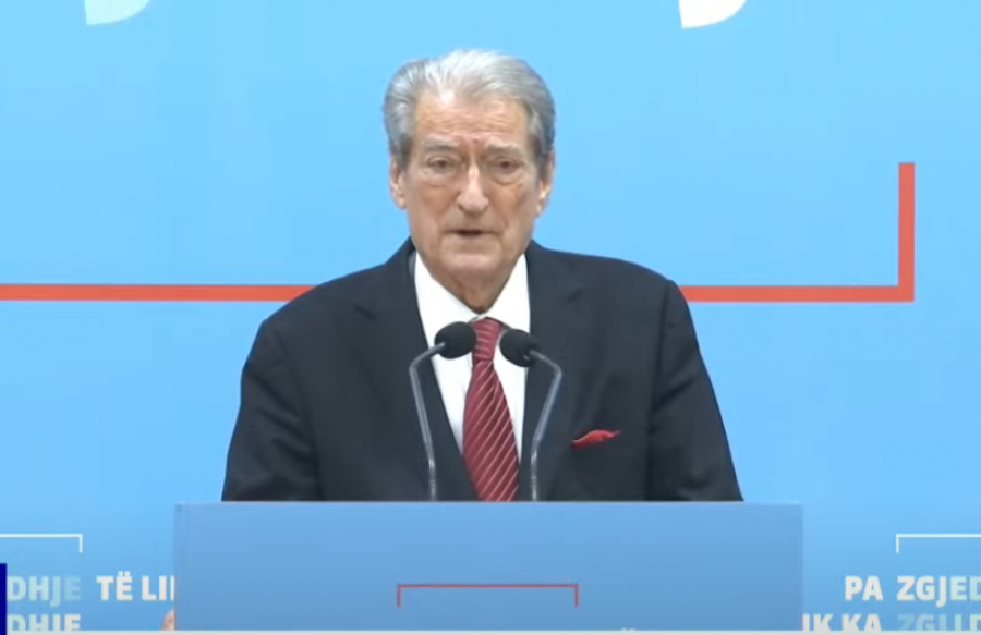 Berisha: Mirë që gënjen, po pse vallë? McGonigal dhe agjenti rus i kanë kallur tmerrin ‘Maduros së Beogradit’?