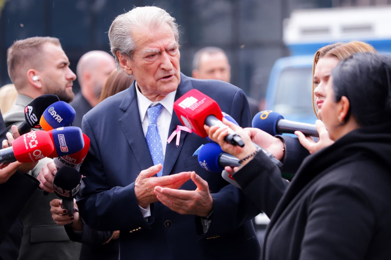 Berisha: Rama kishte përgatitur një orë fjalim, por e detyruan të mos jetë në protestën e UÇK-së