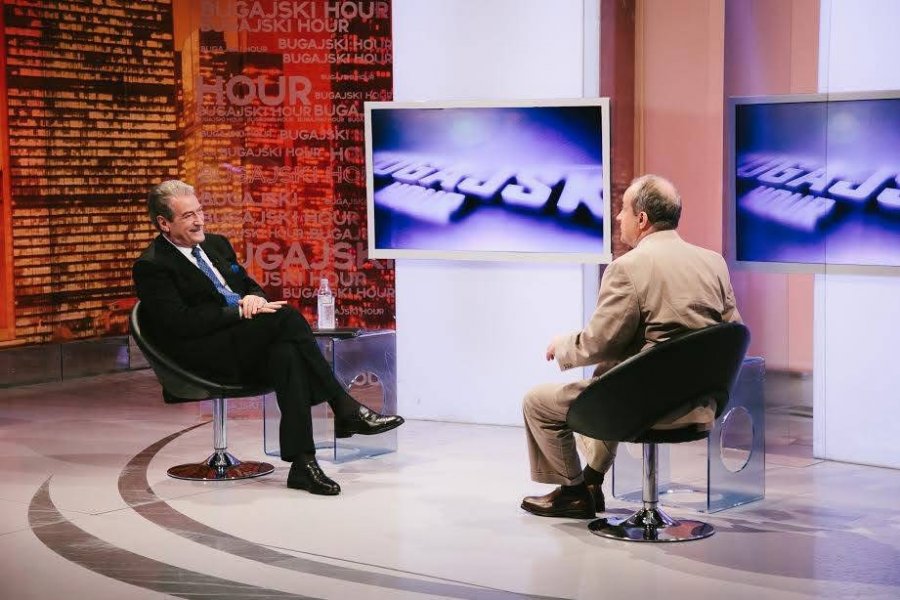 Berisha: Shqiptarët humbën një mik të madh, Janusz Bugajskin