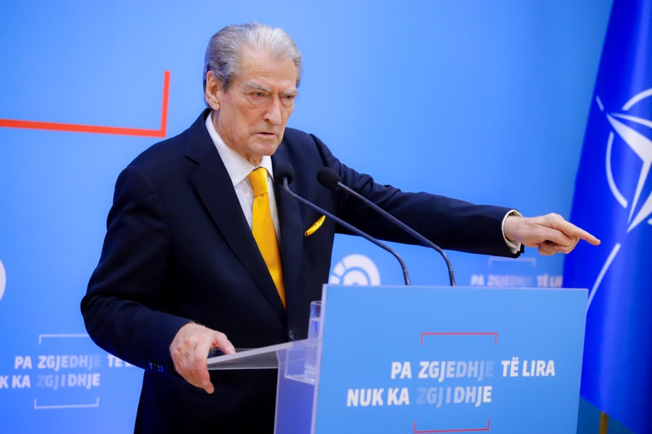 Berisha: Veliaj u nxorr nga burgu 3 netë më parë dhe u dërgua në drejtim të paditur