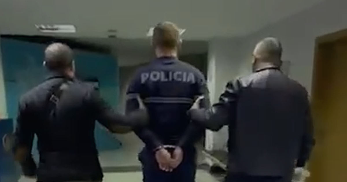 Blinte drogë për ta shitur në ambientet e Bllokut të Sigurisë, arrestohet polici nga kolegët e tij