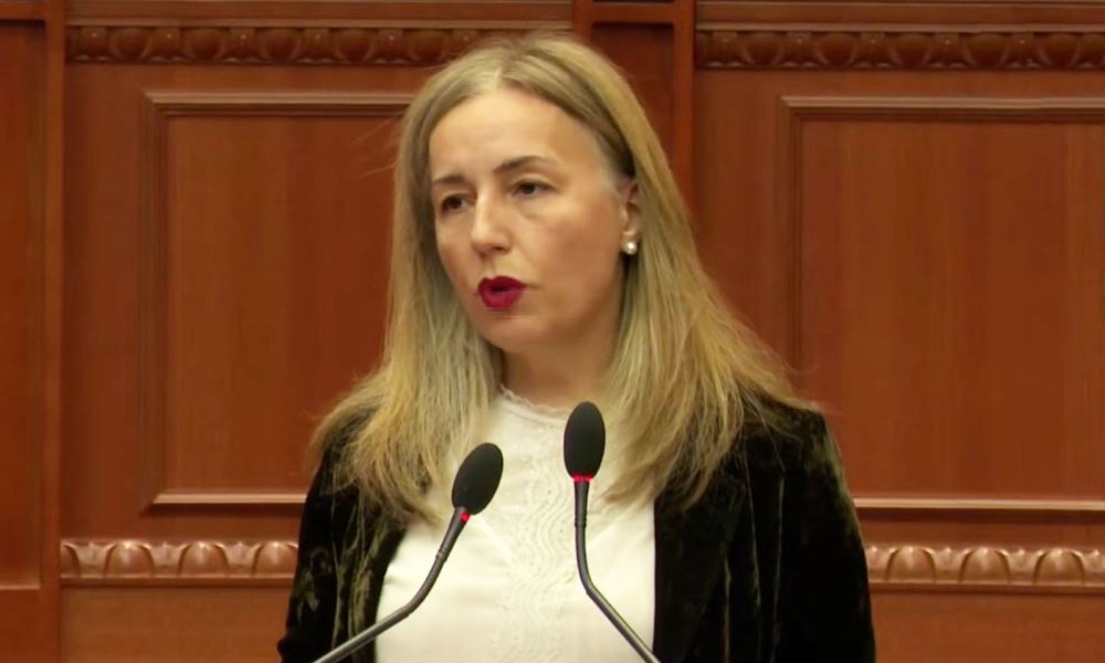 Bogdani i ankohet Peleshit për zhurmën në Kuvend: Këtë problem kemi gjithë kohës