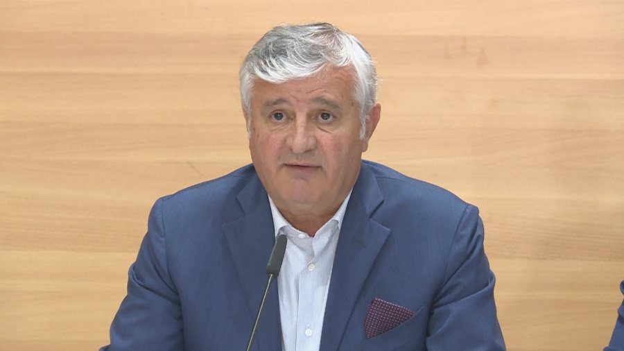 Bojkoti mund të zgjasë me muaj? Haxhia kritikon institucionet e drejtësisë: Kupa është mbushur!