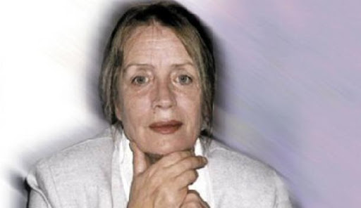 Buqetë me poezi të Hida Halimit: M’u thaftë dora Prishtinë