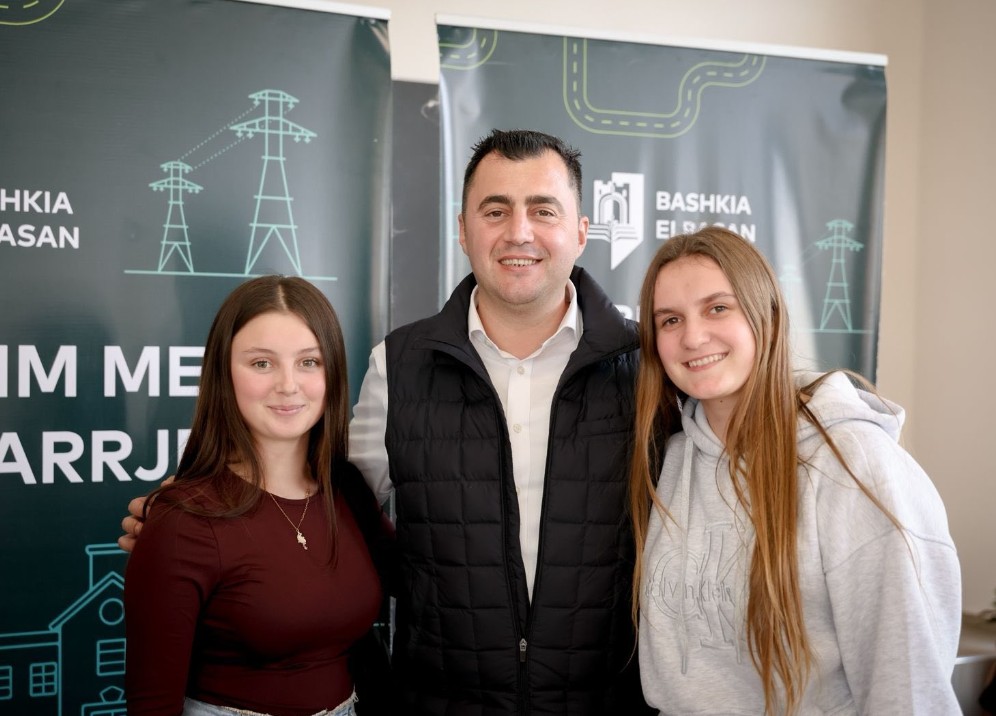 Buxhetimi me pjesëmarrje, krybashkiaku Llatja: Të rinjtë janë motori i transformimit të qytetit